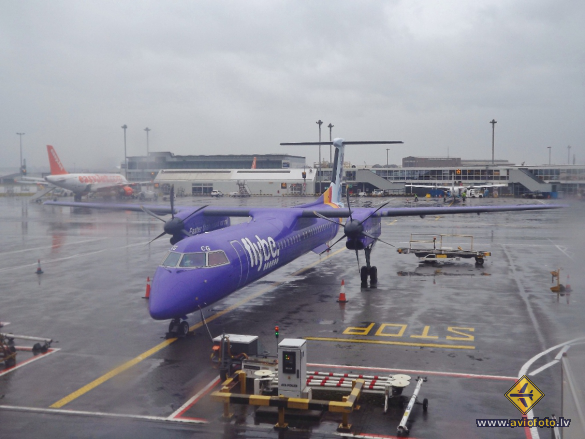 Bombardier DHC-8-402 Q400